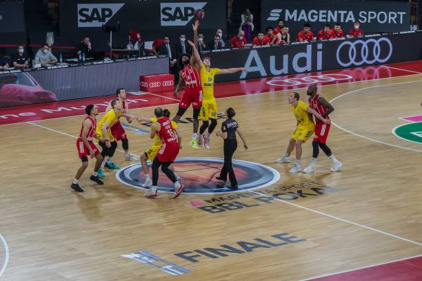 战术运用得 战术运用得